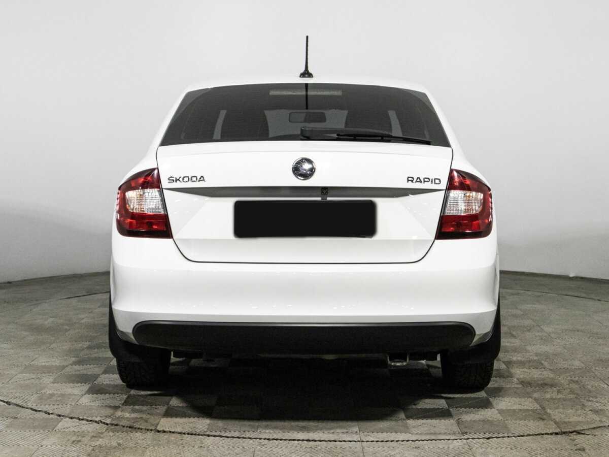 Купить Skoda Rapid с пробегом. Фото: #5