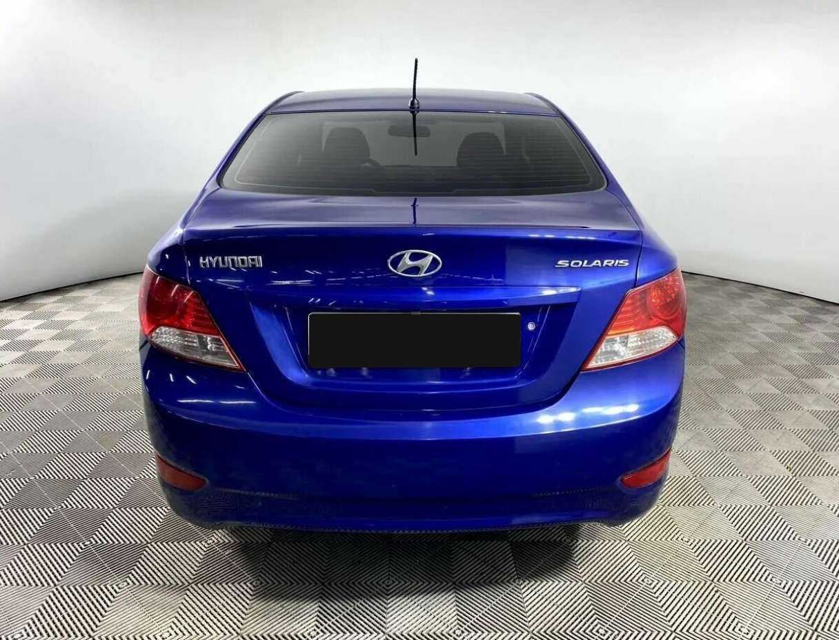 Купить Hyundai Solaris с пробегом. Фото: #6