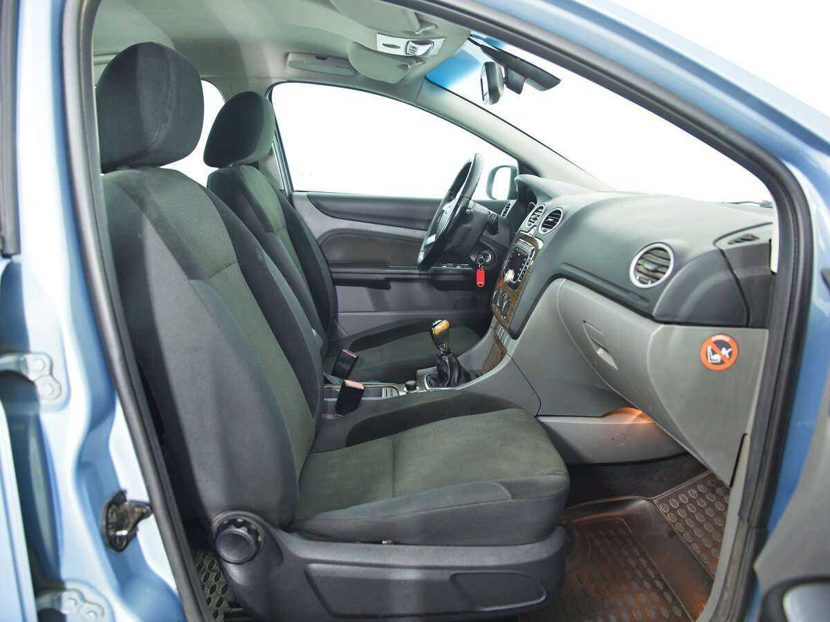Купить Ford Focus с пробегом. Фото: #8