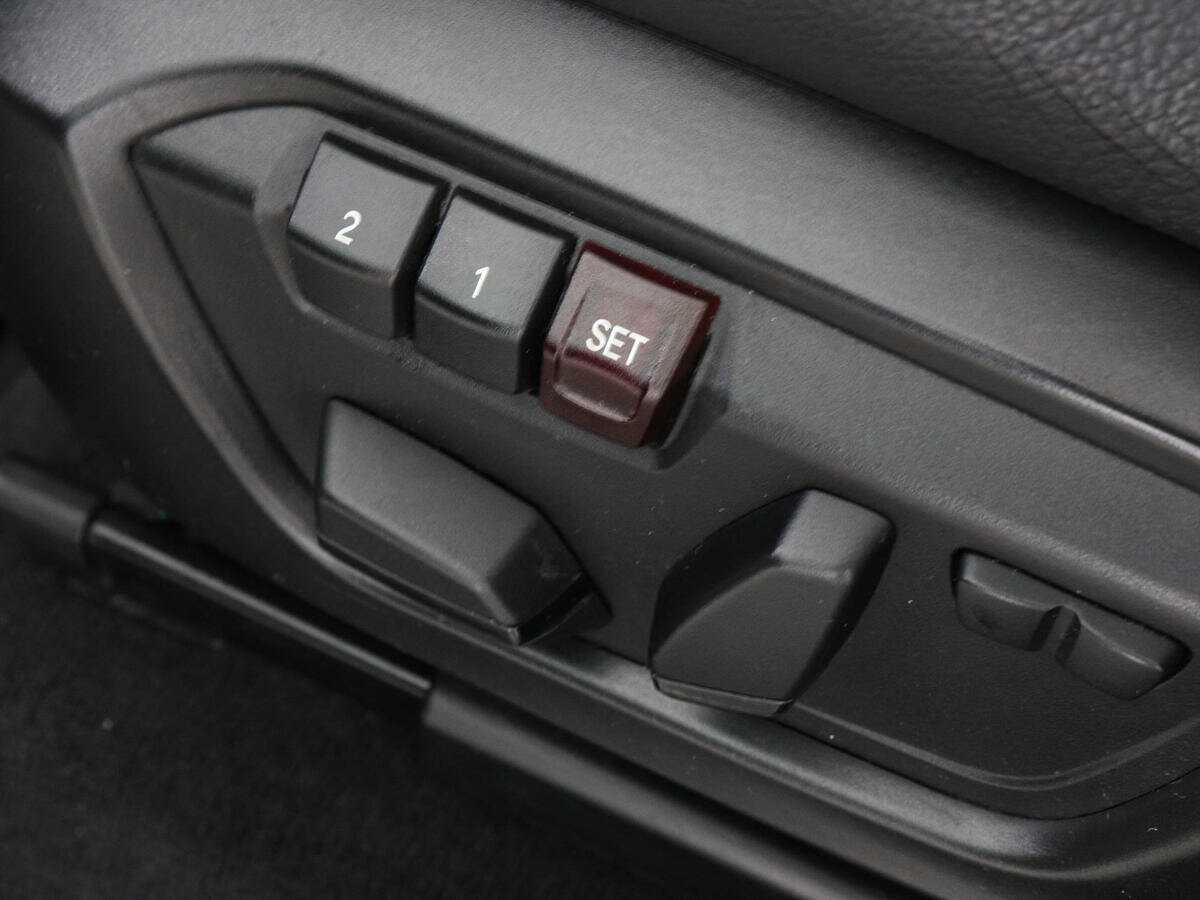 Купить BMW X4 с пробегом. Фото: #17