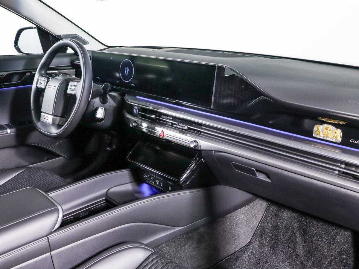 Купить Hyundai Grandeur с пробегом. Фото: #6