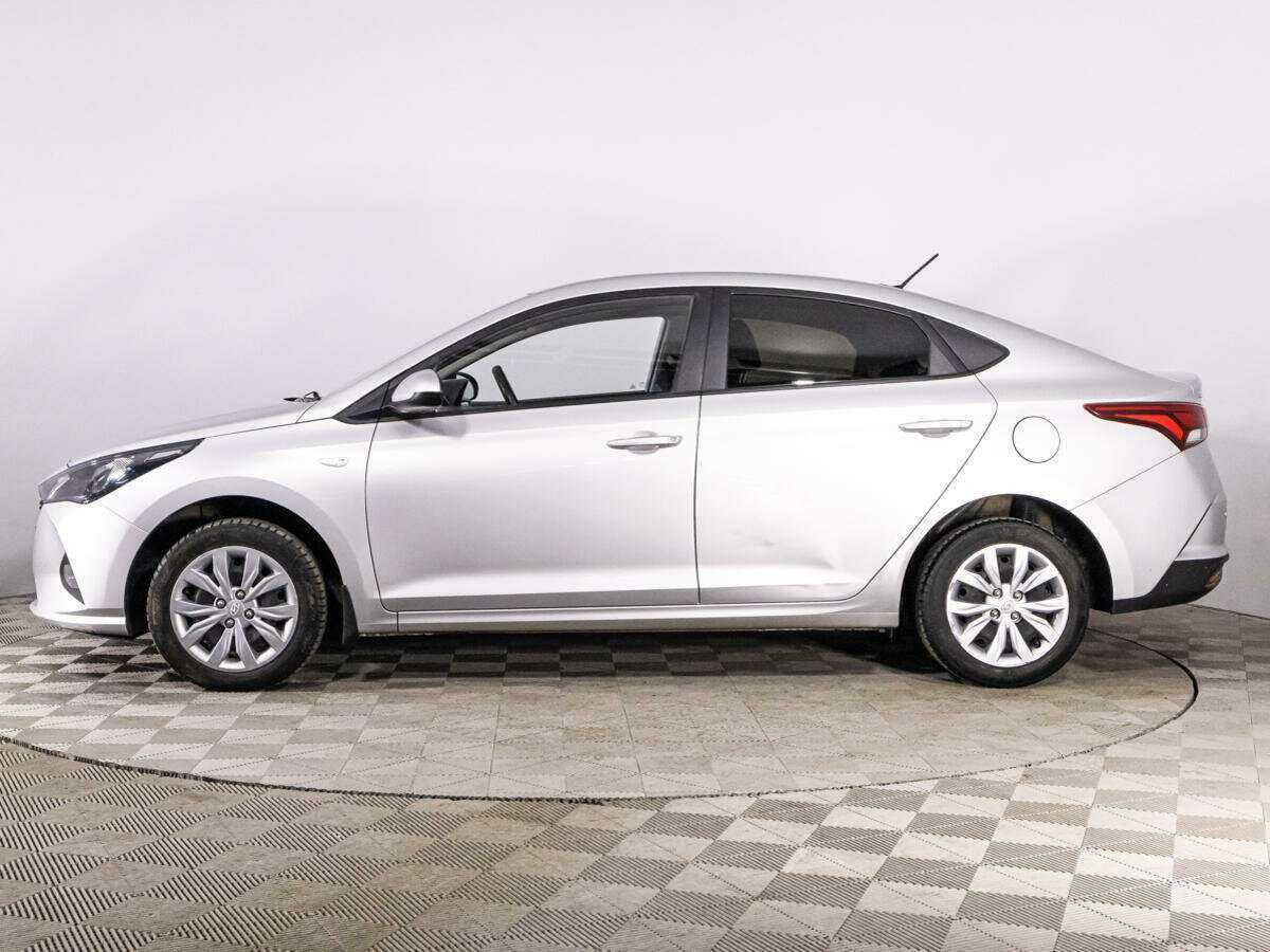 Купить Hyundai Solaris с пробегом. Фото: #7