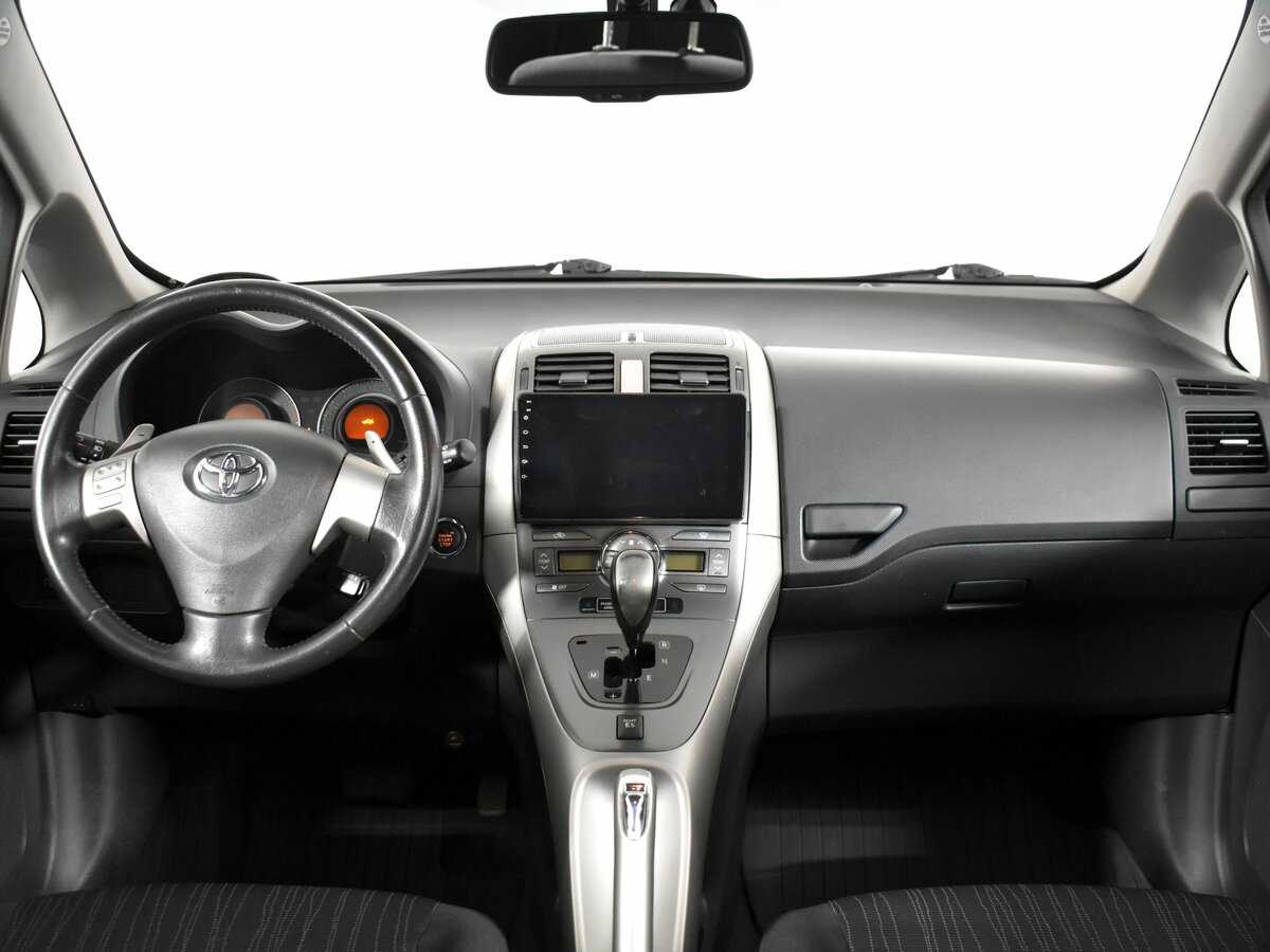 Купить Toyota Auris с пробегом. Фото: #12