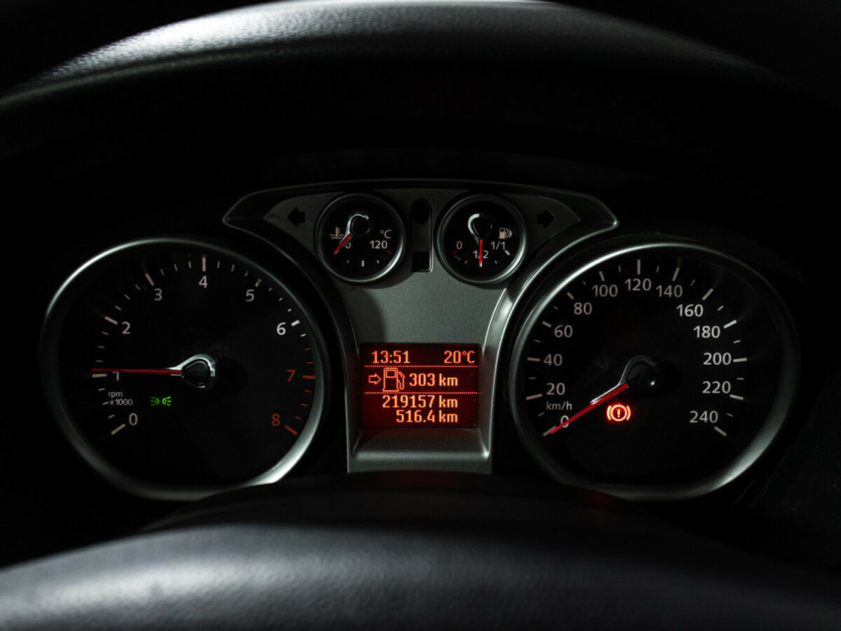 Купить Ford Focus с пробегом. Фото: #11