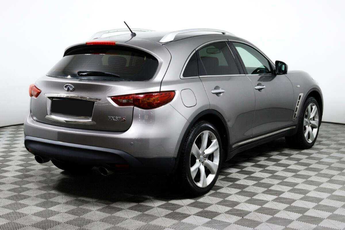 Купить Infiniti FX с пробегом. Фото: #4