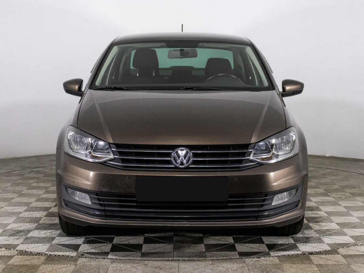 Купить Volkswagen Polo с пробегом. Фото: #1