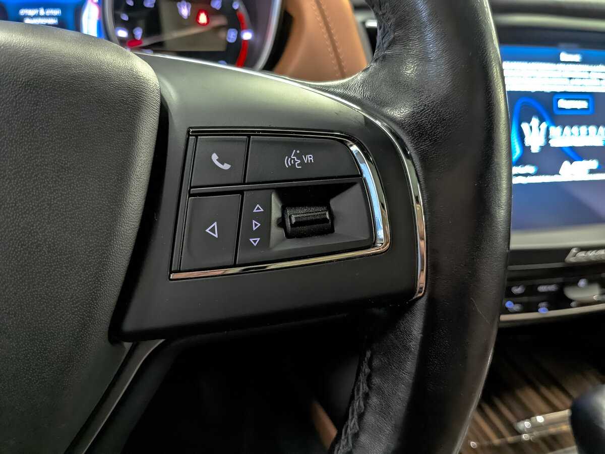 Купить Maserati Levante с пробегом. Фото: #26