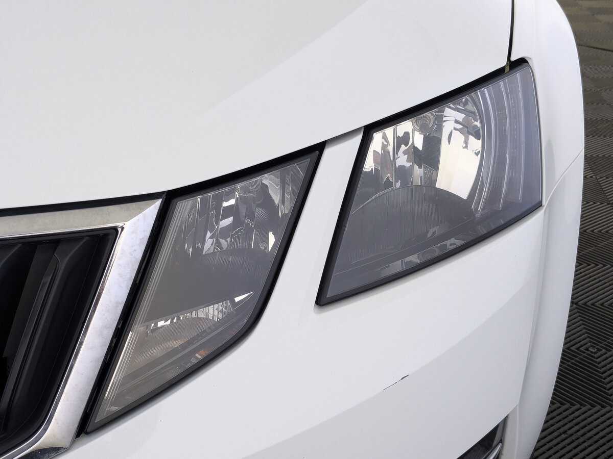Купить Skoda Octavia с пробегом. Фото: #10