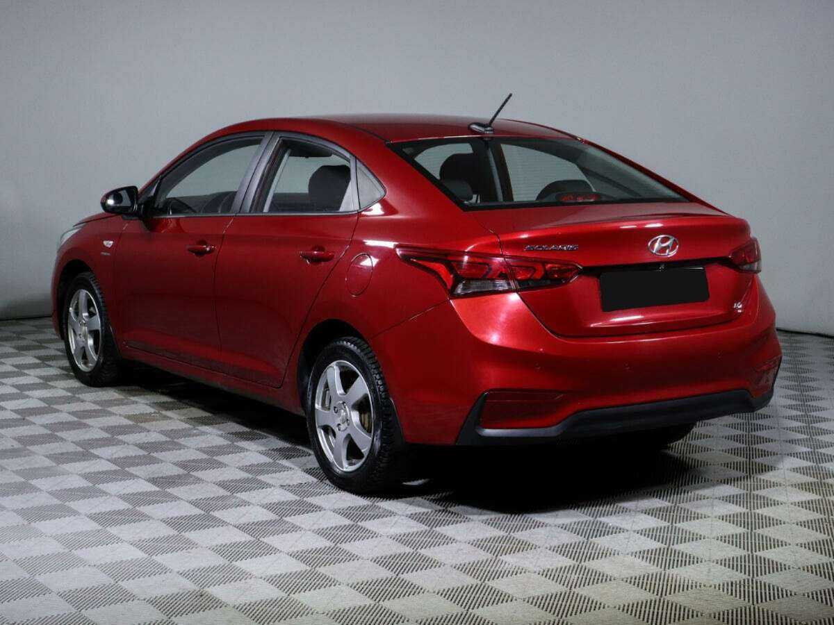 Купить Hyundai Solaris с пробегом. Фото: #4
