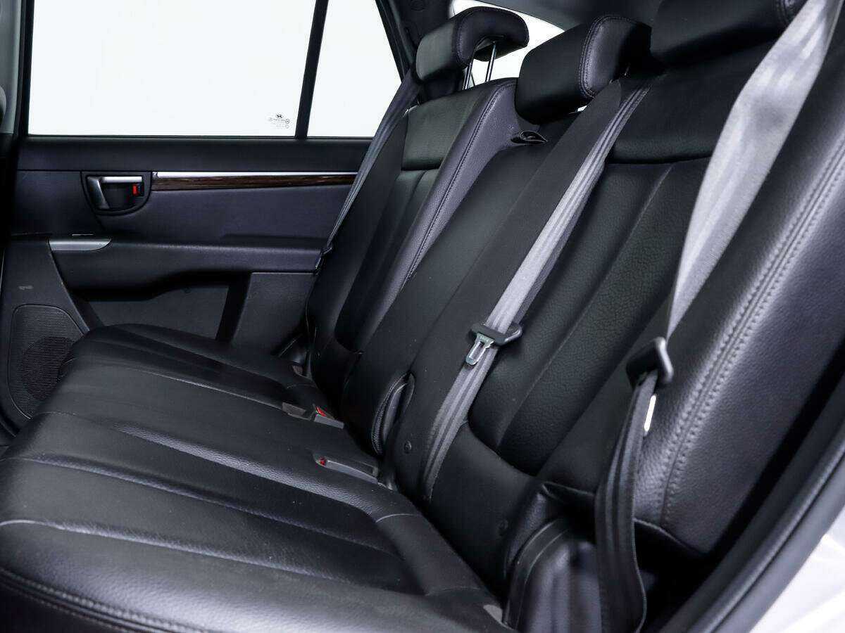 Купить Hyundai Santa Fe с пробегом. Фото: #8