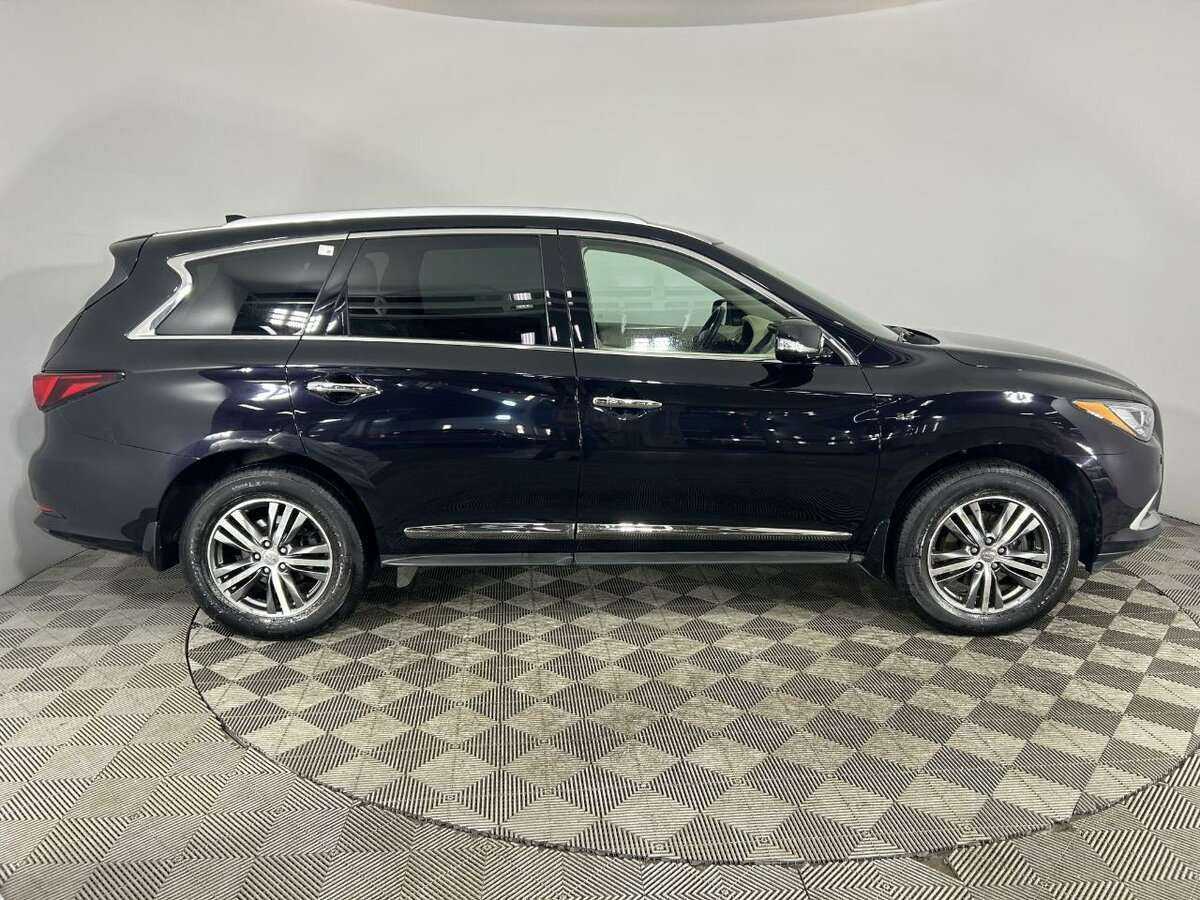 Купить Infiniti QX60 с пробегом. Фото: #3