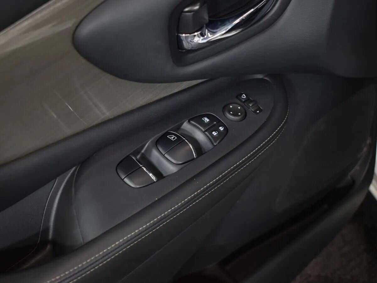 Купить Nissan Murano с пробегом. Фото: #17