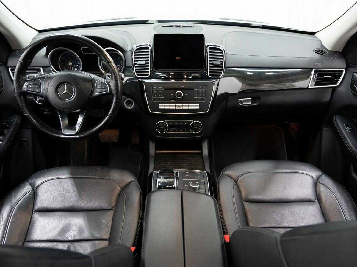 Купить Mercedes-Benz GLS с пробегом. Фото: #13