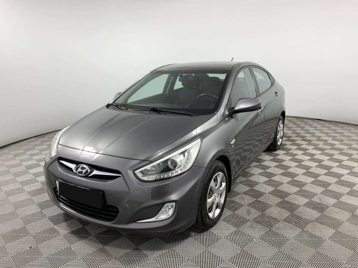 Купить Hyundai Solaris с пробегом. Посмотреть фото