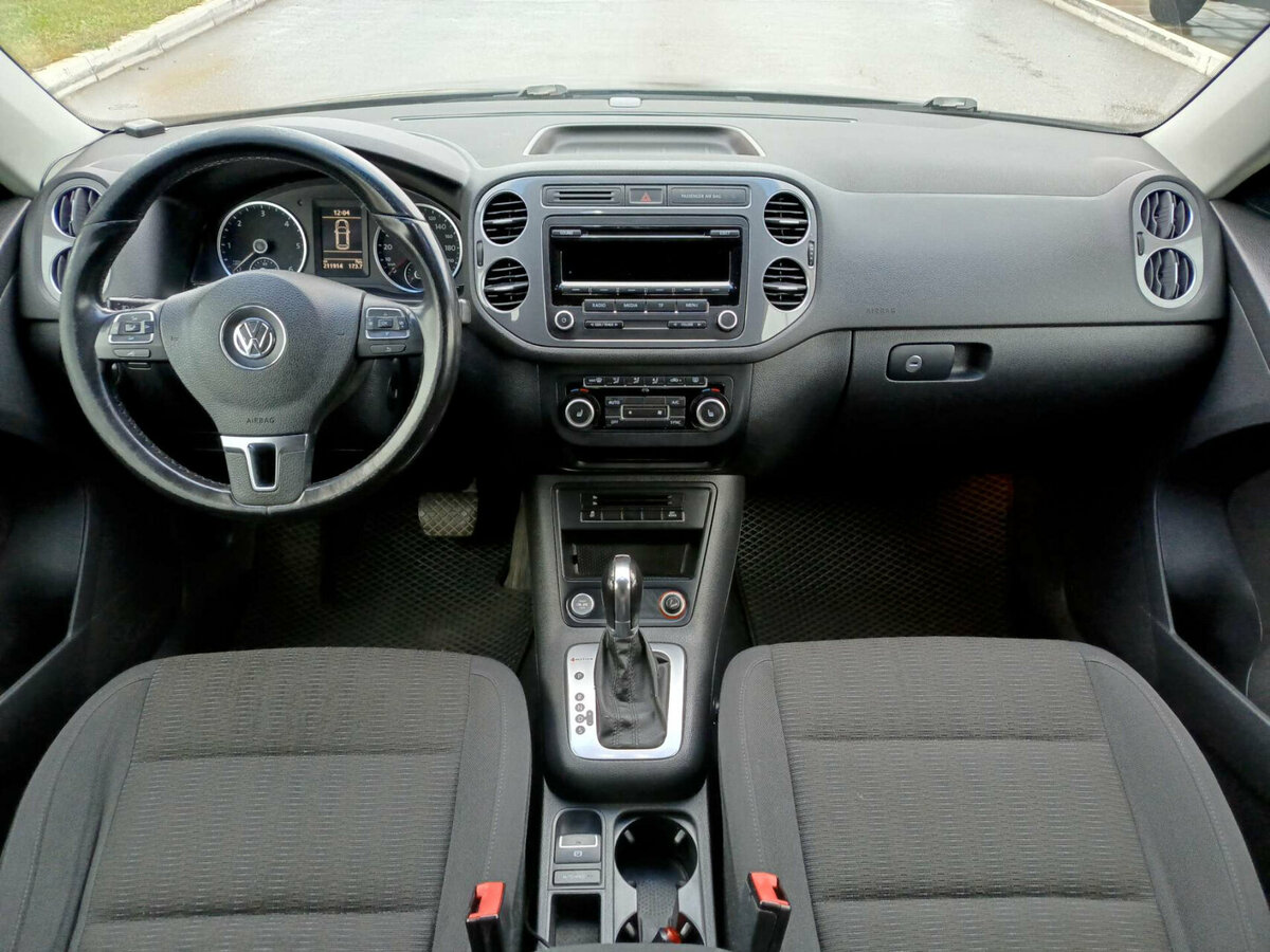 Купить Volkswagen Tiguan с пробегом. Фото: #13