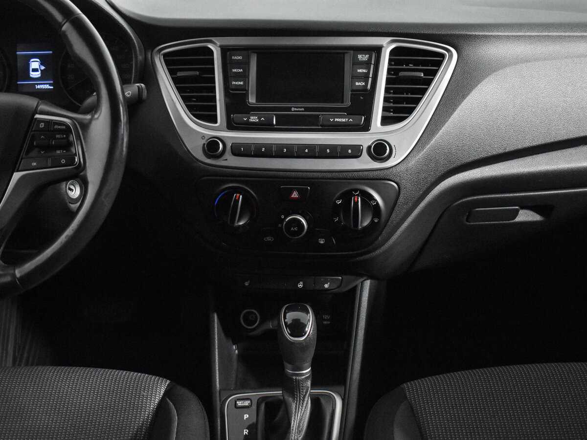 Купить Hyundai Solaris с пробегом. Фото: #13