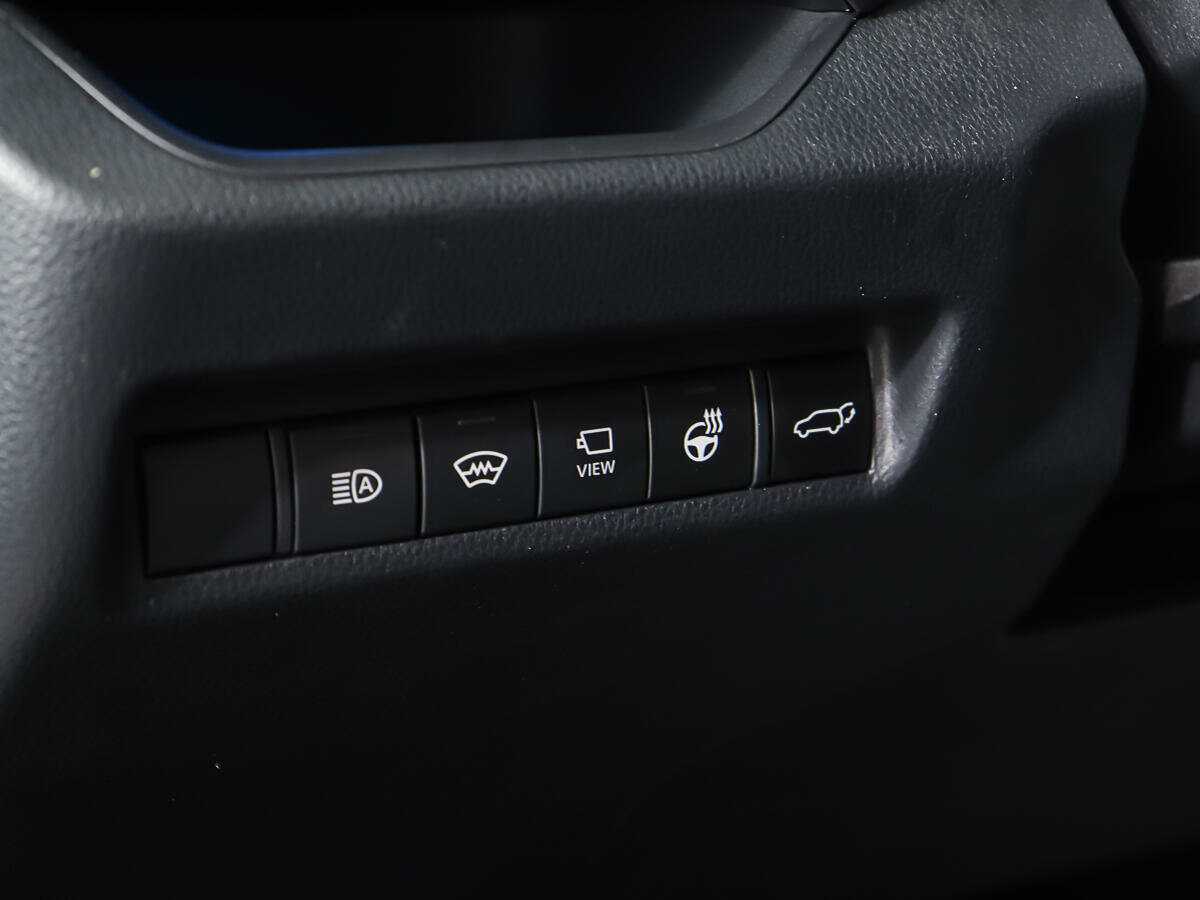 Купить Toyota RAV4 с пробегом. Фото: #16