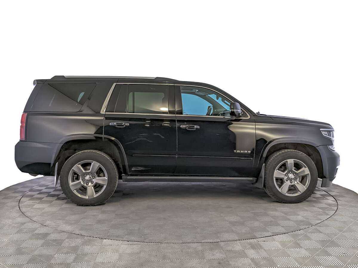 Купить Chevrolet Tahoe с пробегом. Фото: #3