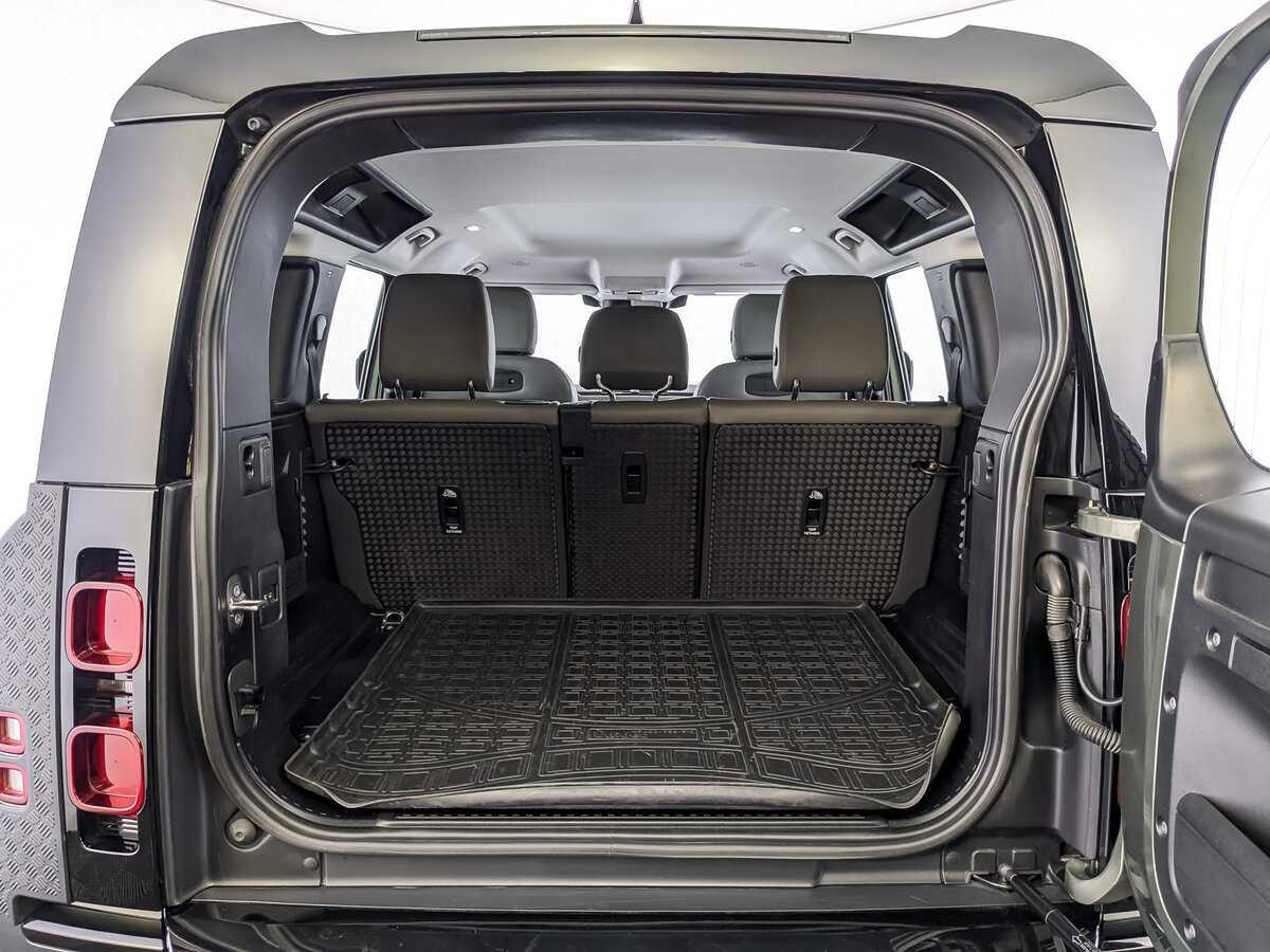 Купить Land Rover Defender с пробегом. Фото: #9
