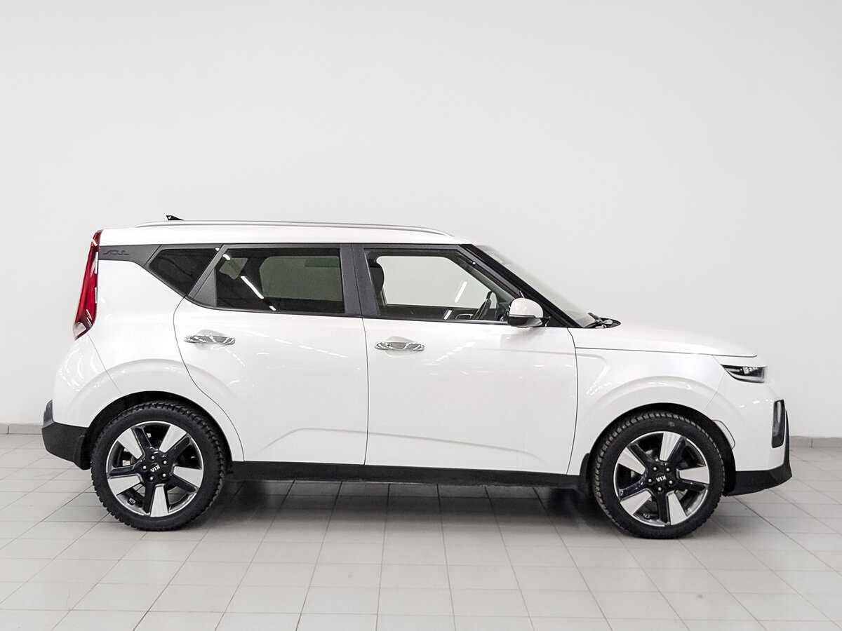 Купить Kia Soul с пробегом. Фото: #3