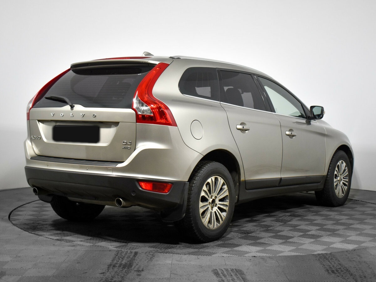 Купить Volvo XC60 с пробегом. Фото: #3