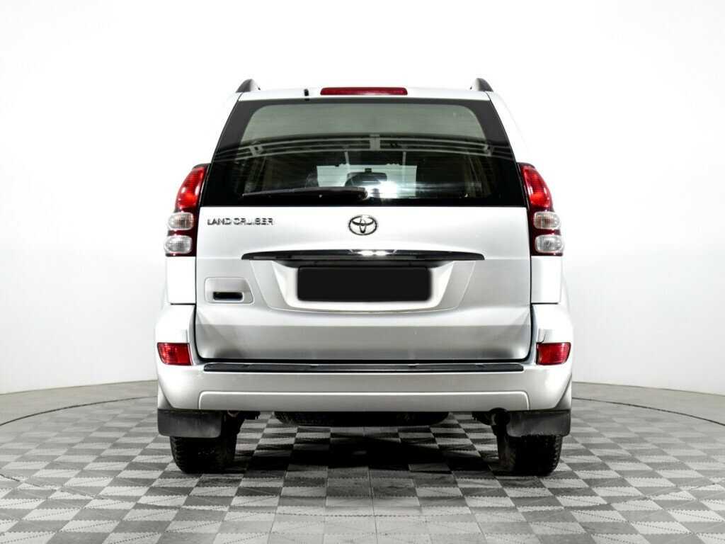 Купить Toyota Land Cruiser Prado с пробегом. Фото: #4