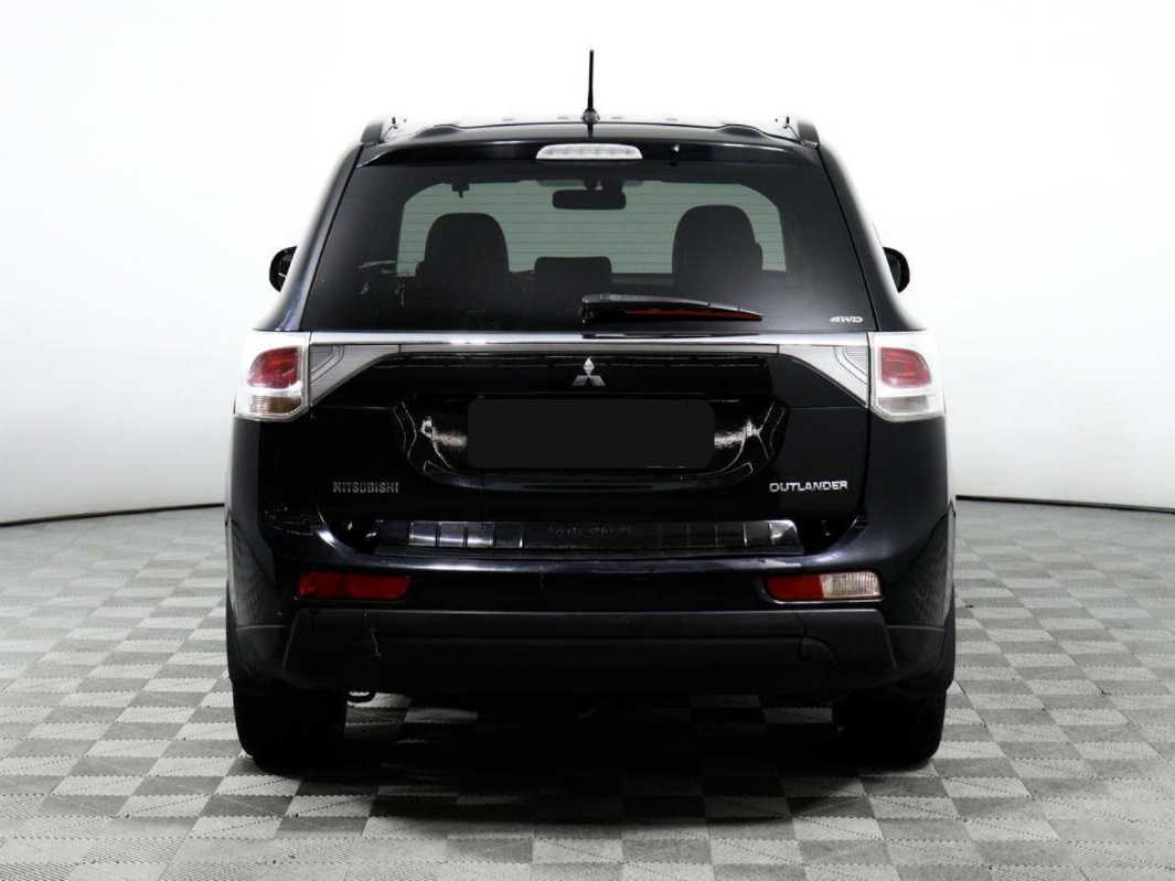 Купить Mitsubishi Outlander с пробегом. Фото: #5