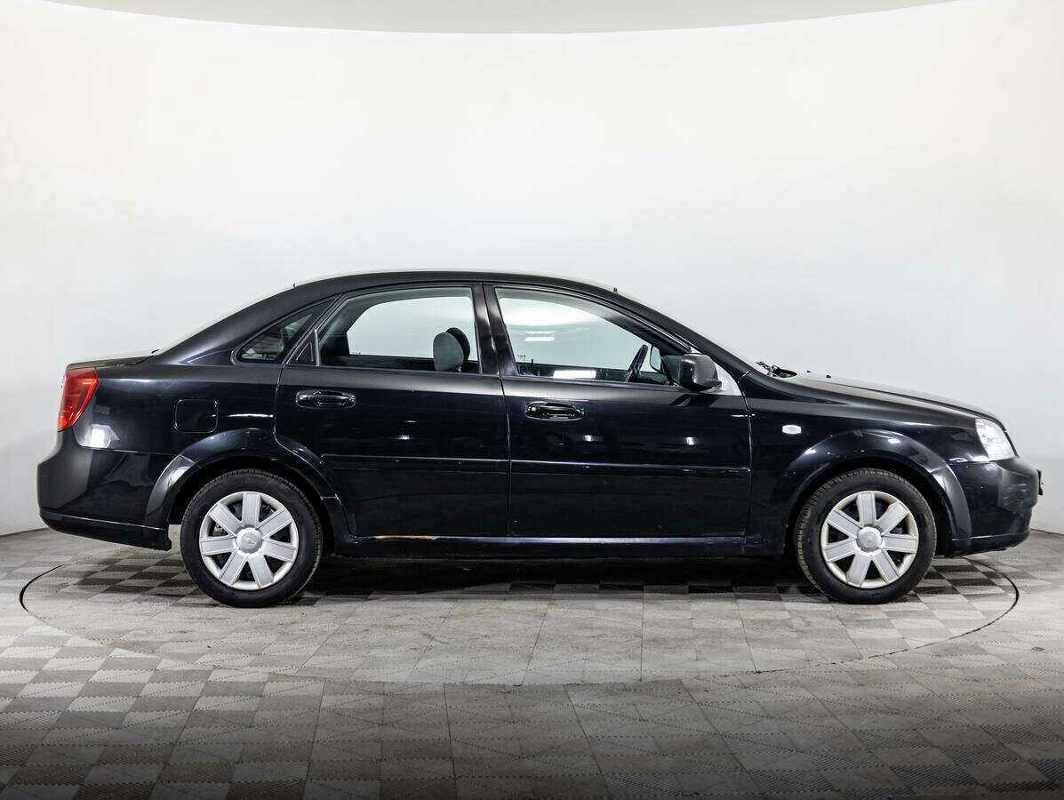Купить Chevrolet Lacetti с пробегом. Фото: #3