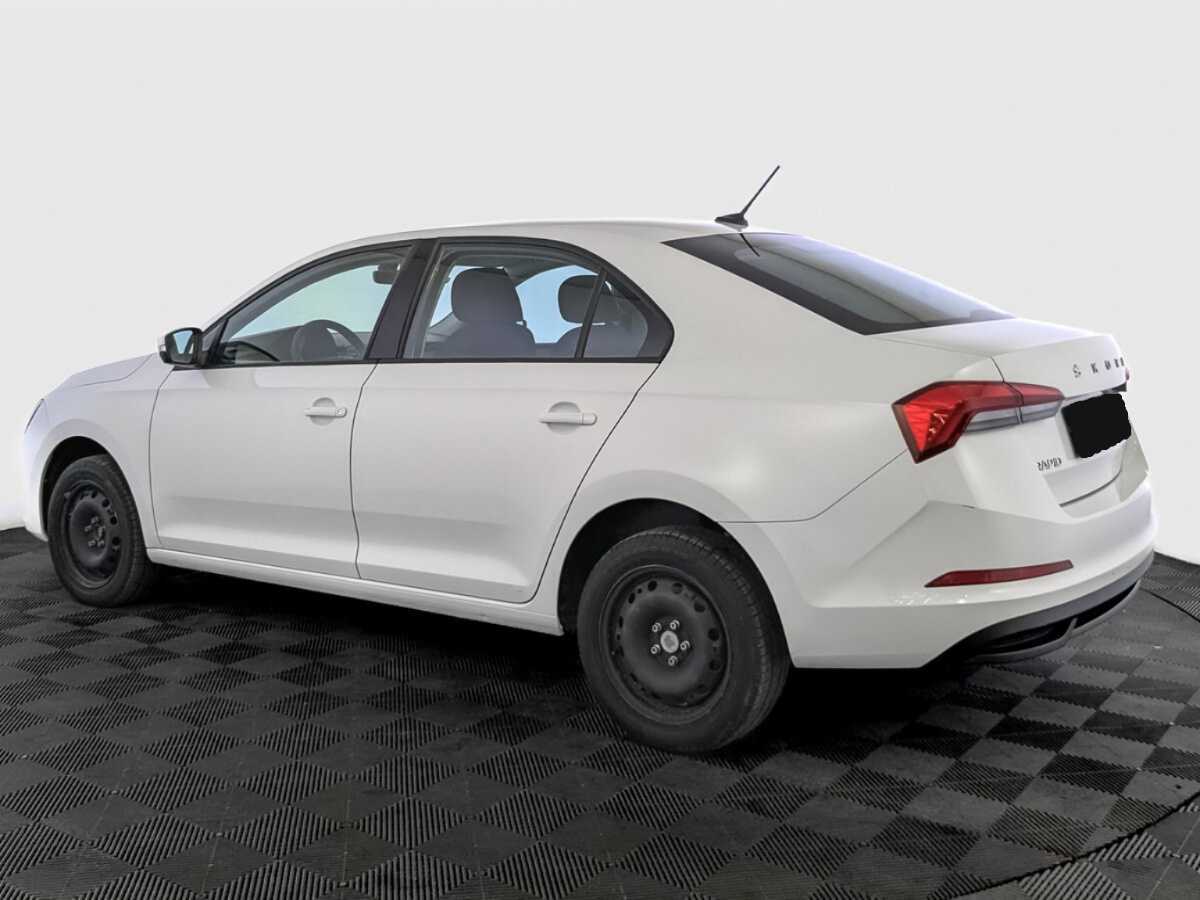 Купить Skoda Rapid с пробегом. Фото: #6