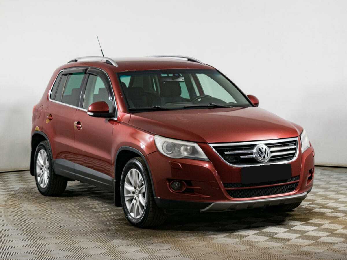 Купить Volkswagen Tiguan с пробегом. Фото: #2