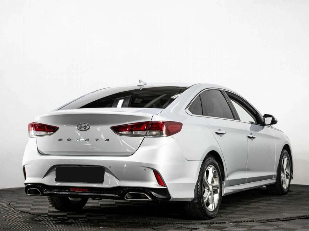 Купить Hyundai Sonata с пробегом. Фото: #3