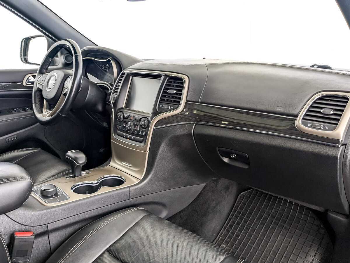 Купить Jeep Grand Cherokee с пробегом. Фото: #8