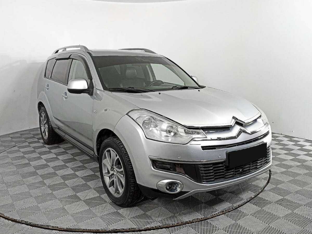 Купить Citroen C-Crosser с пробегом. Фото: #2