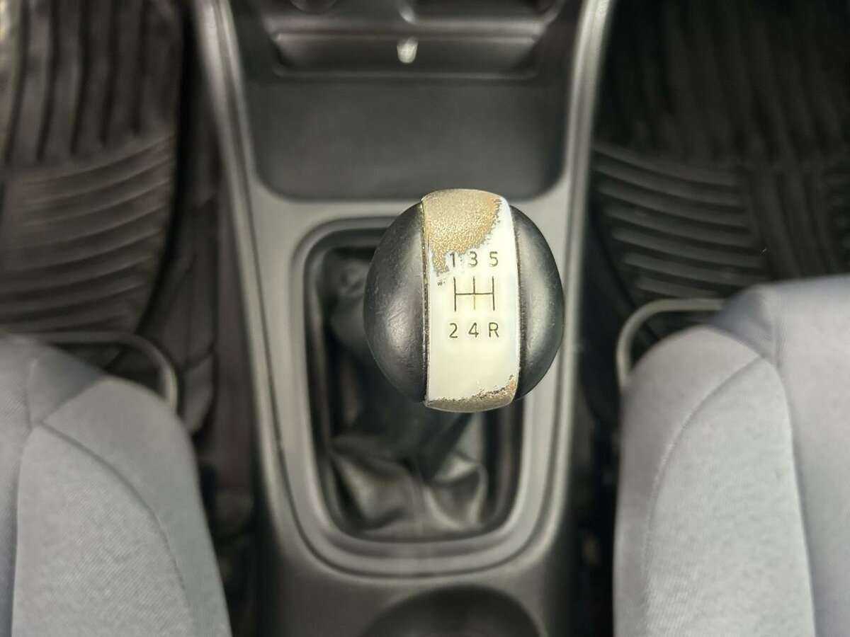 Купить Nissan Almera с пробегом. Фото: #12