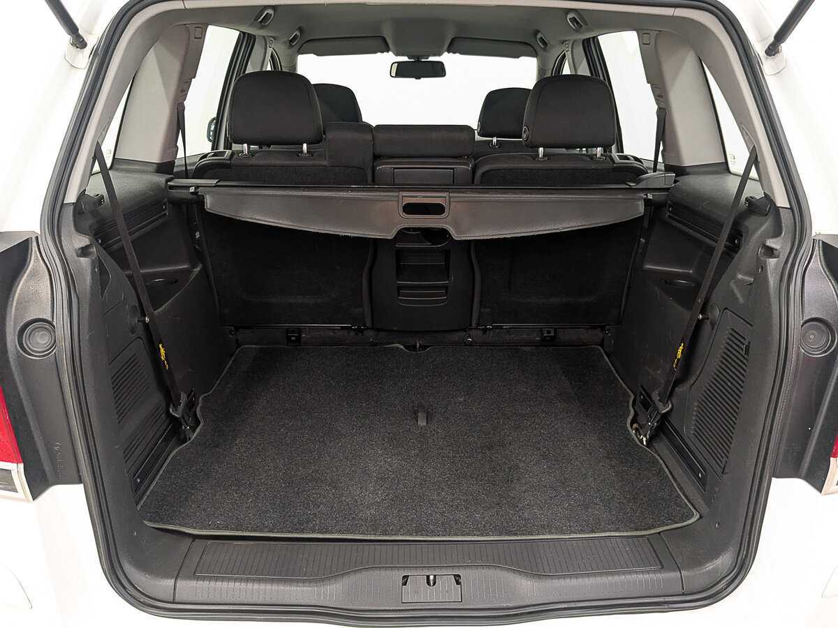 Купить Opel Zafira с пробегом. Фото: #9
