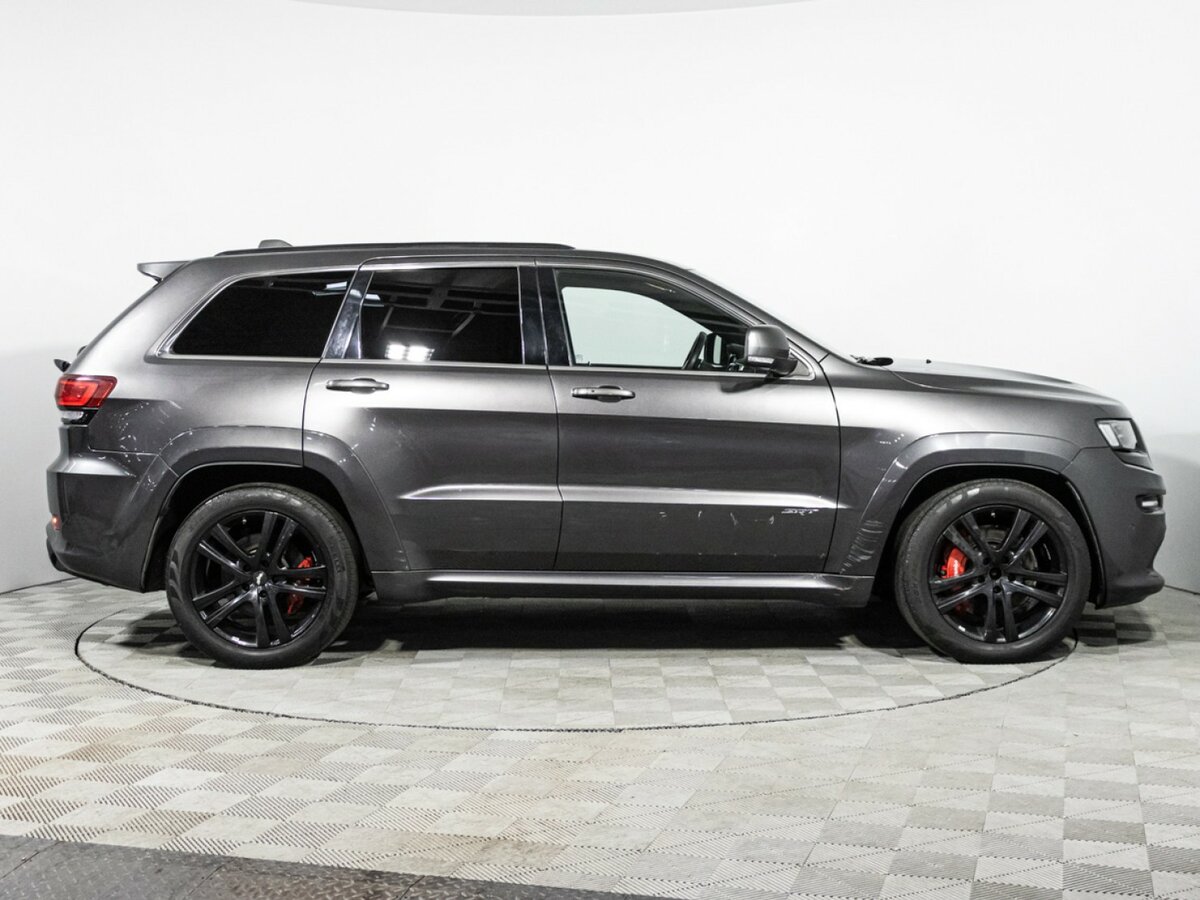 Купить Jeep Grand Cherokee с пробегом. Фото: #3