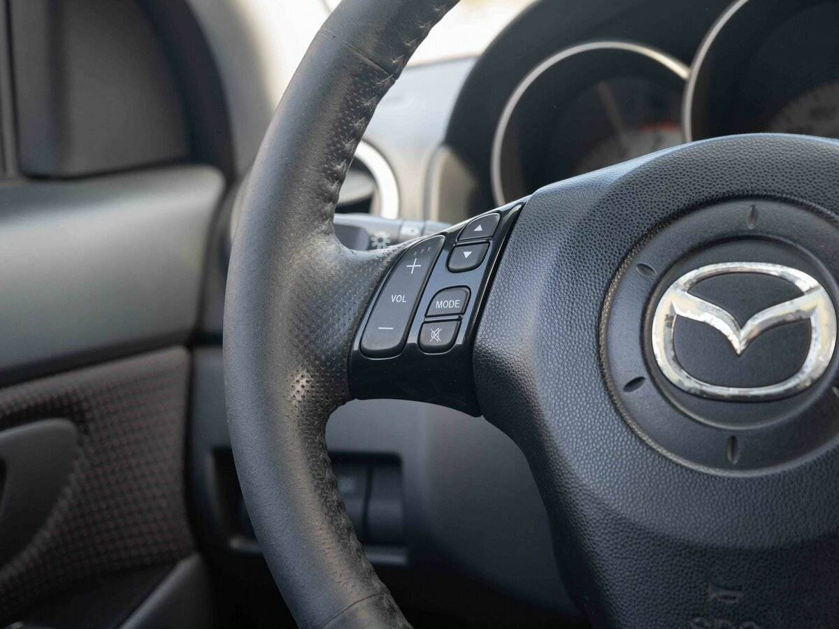 Купить Mazda 3 с пробегом. Фото: #15