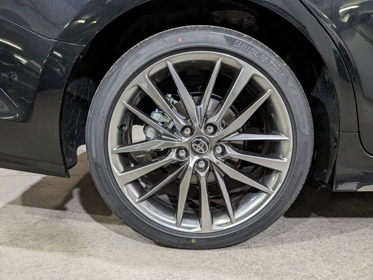 Купить Toyota Camry с пробегом. Фото: #6