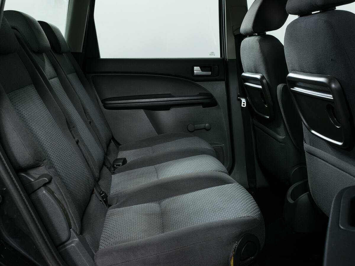 Купить Ford C-MAX с пробегом. Фото: #7