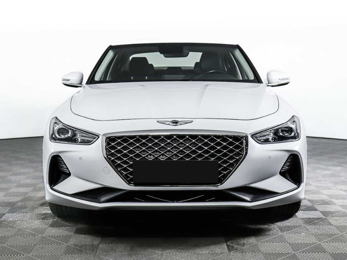 Купить Genesis G70 с пробегом. Фото: #1