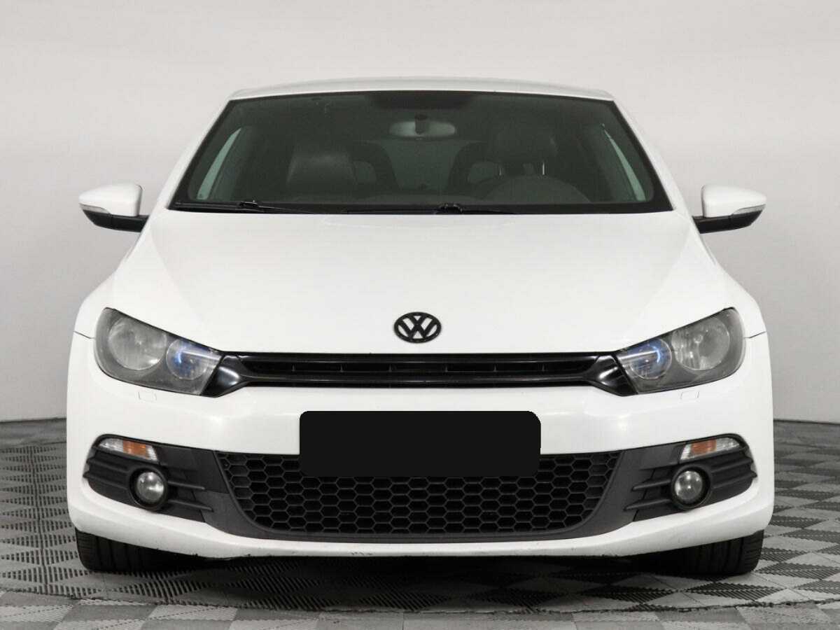 Купить Volkswagen Scirocco с пробегом. Фото: #1