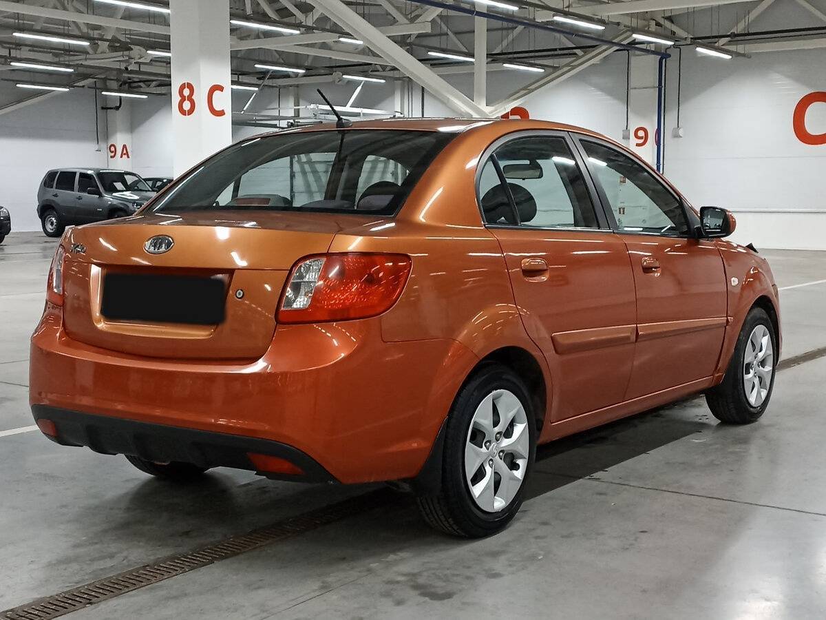 Купить Kia Rio с пробегом. Фото: #4