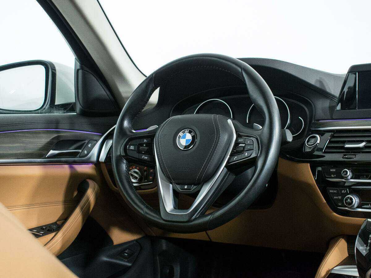 Купить BMW 5 серии с пробегом. Фото: #13