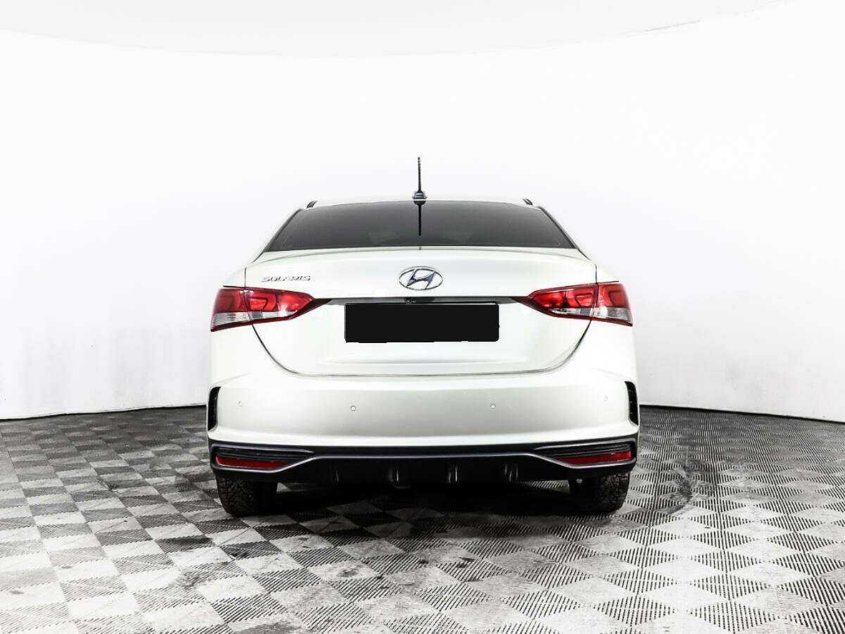 Купить Hyundai Solaris с пробегом. Фото: #5