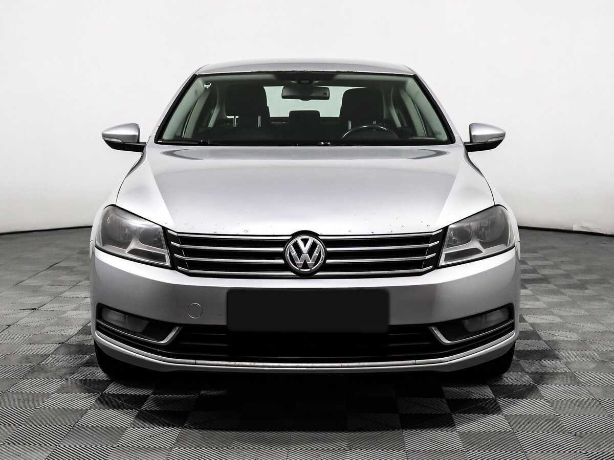 Купить Volkswagen Passat с пробегом. Фото: #1