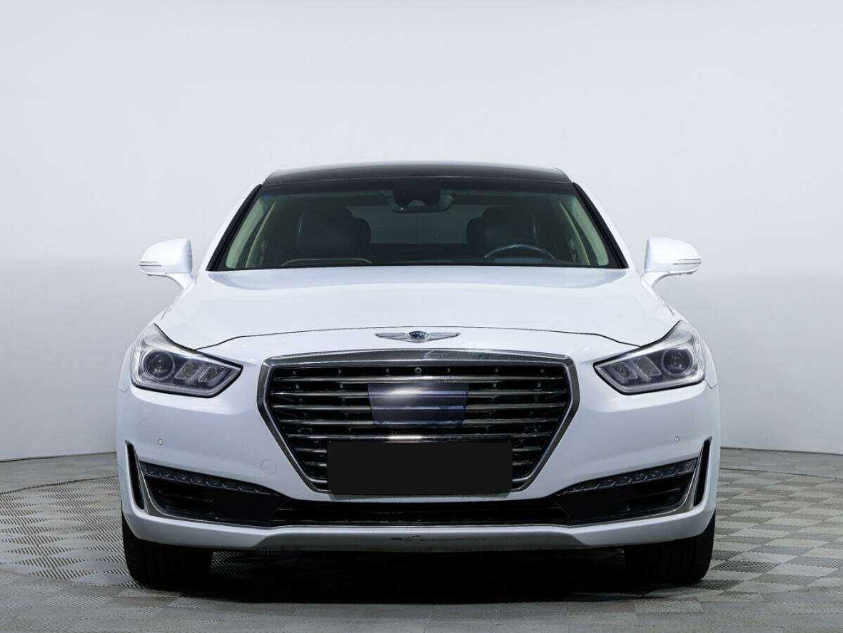 Купить Genesis G90 с пробегом. Фото: #1