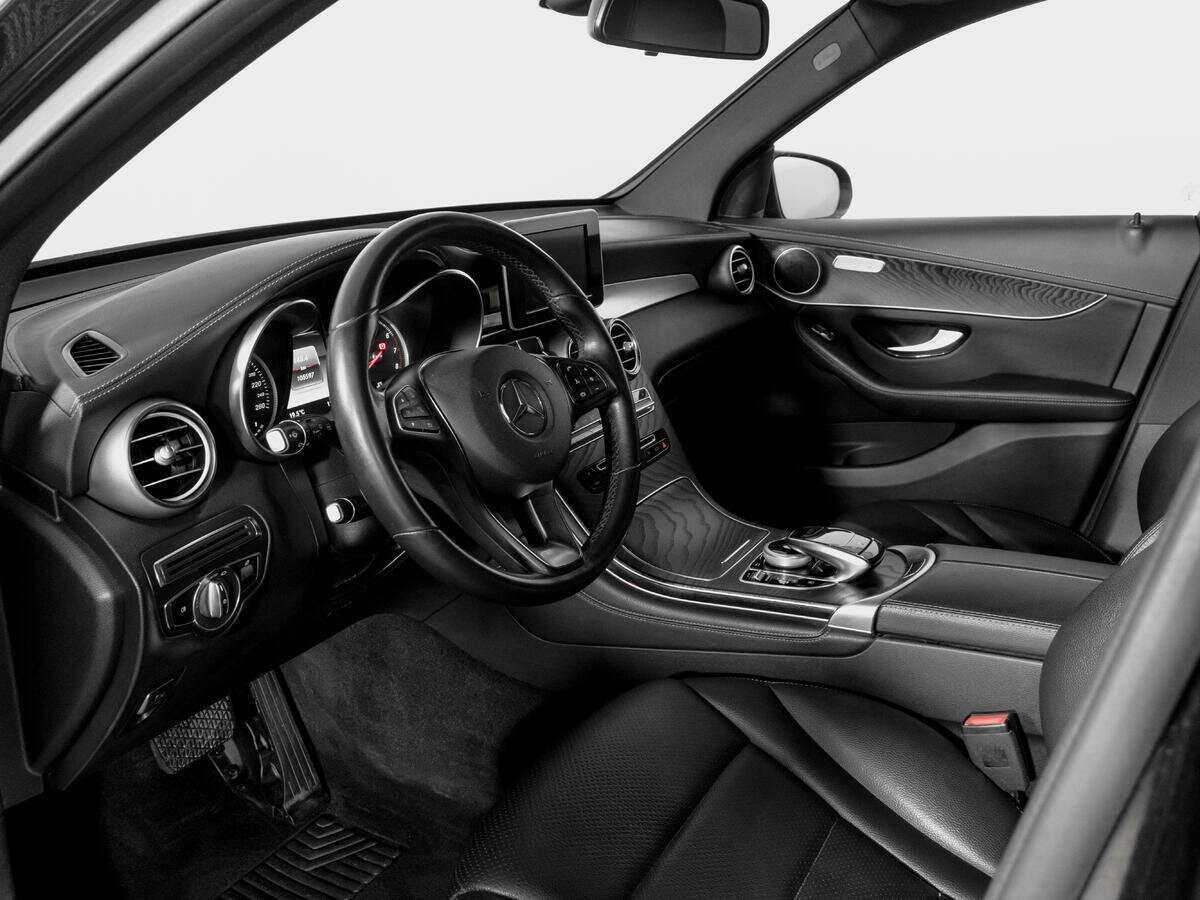 Купить Mercedes-Benz GLC с пробегом. Фото: #14