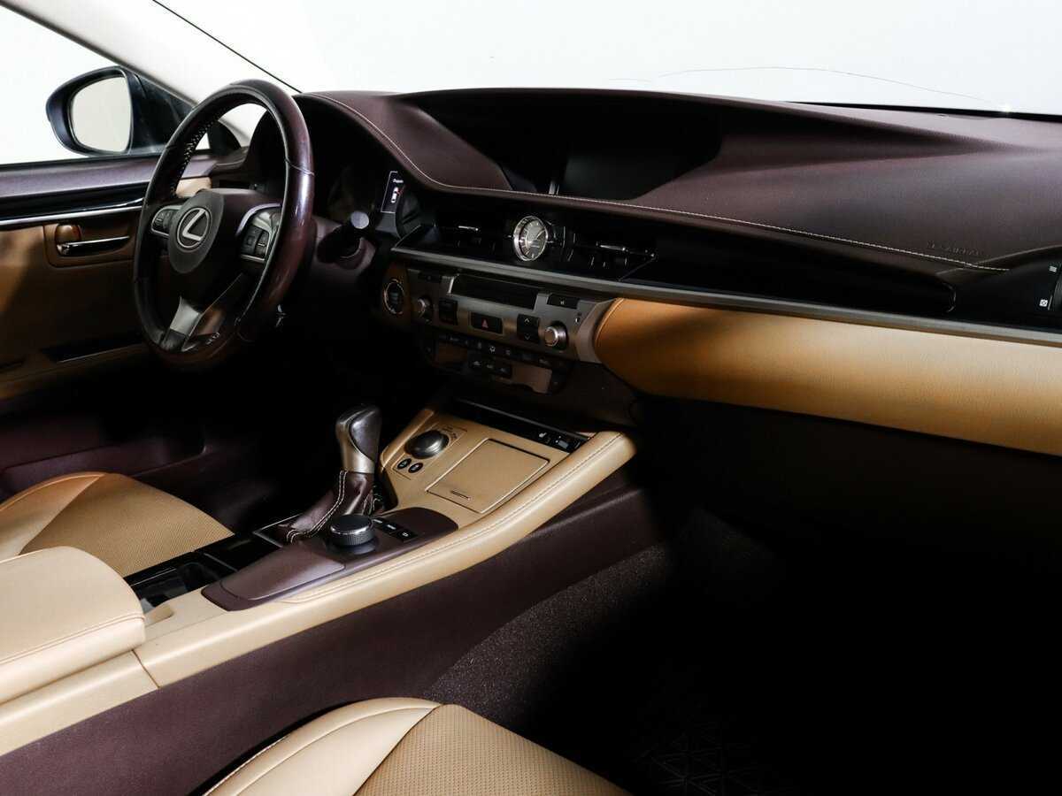 Купить Lexus ES с пробегом. Фото: #5