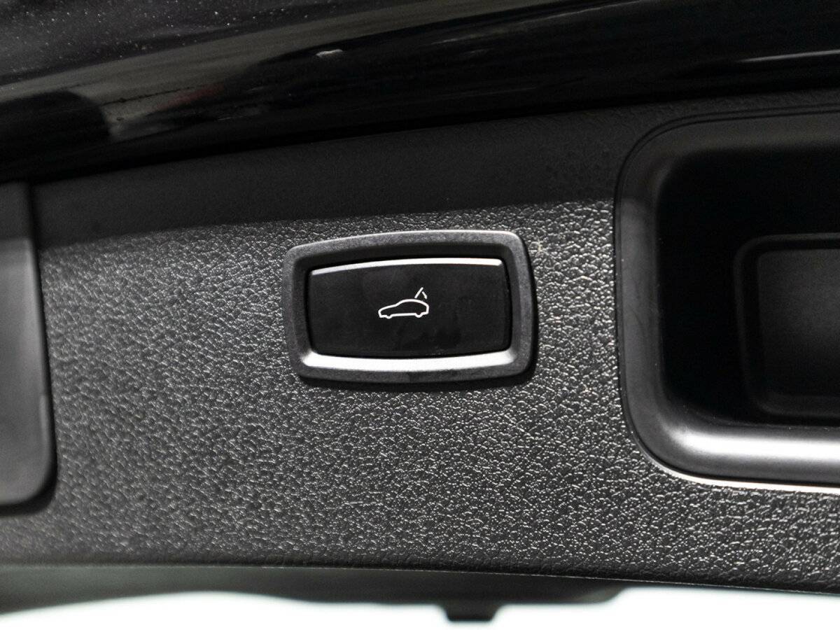 Купить Porsche Macan с пробегом. Фото: #15