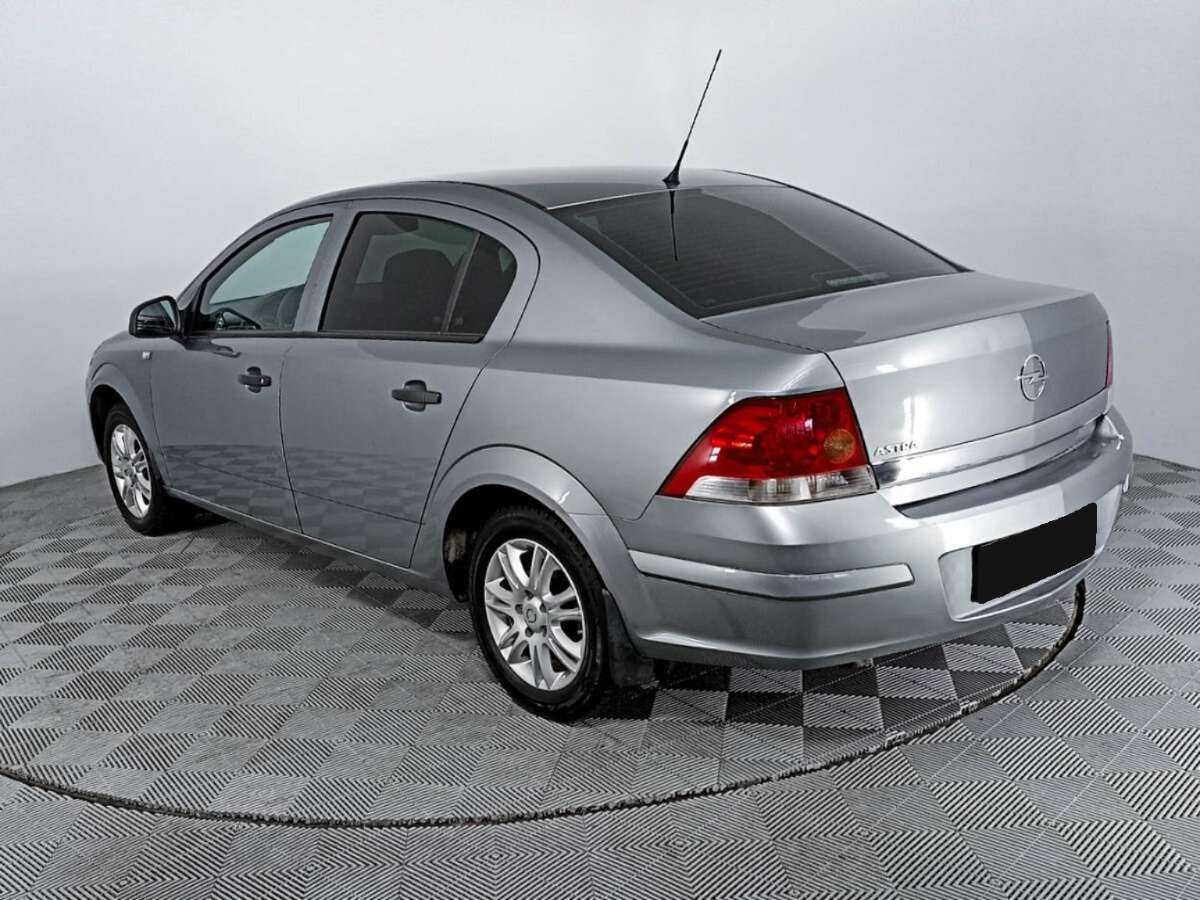 Купить Opel Astra с пробегом. Фото: #6